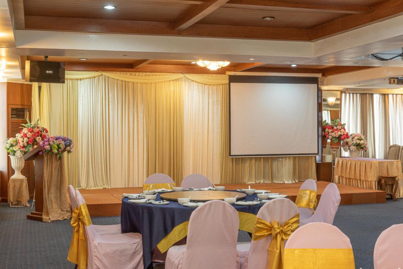 Nonthaburi Palace Hotel מראה חיצוני תמונה
