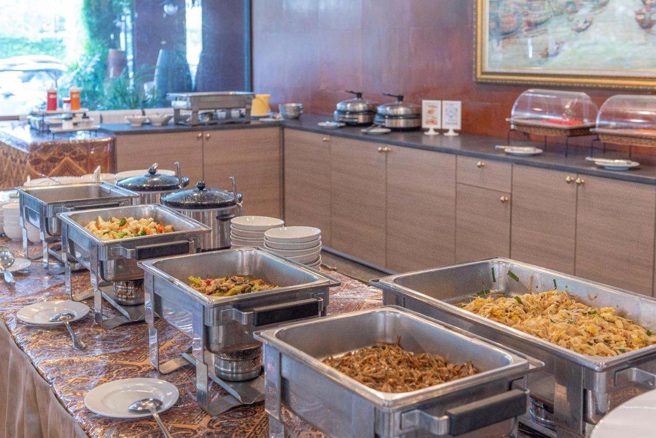 Nonthaburi Palace Hotel מראה חיצוני תמונה