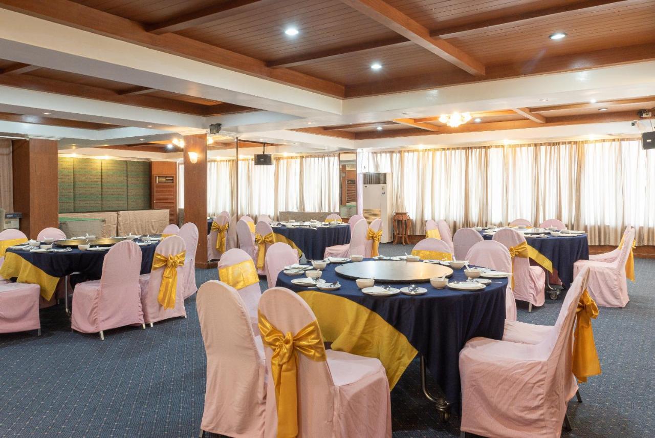 Nonthaburi Palace Hotel מראה חיצוני תמונה